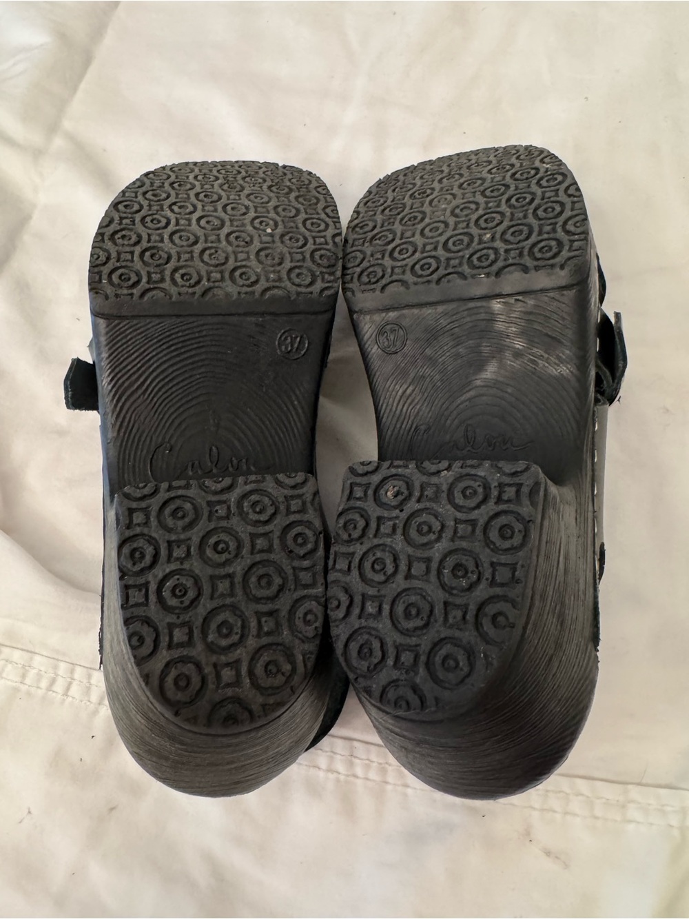 Calou Astrid 37 RARE Medium 2" Heel Women’s Black Leather Buckle Clog Mules - Picture 4 of 9